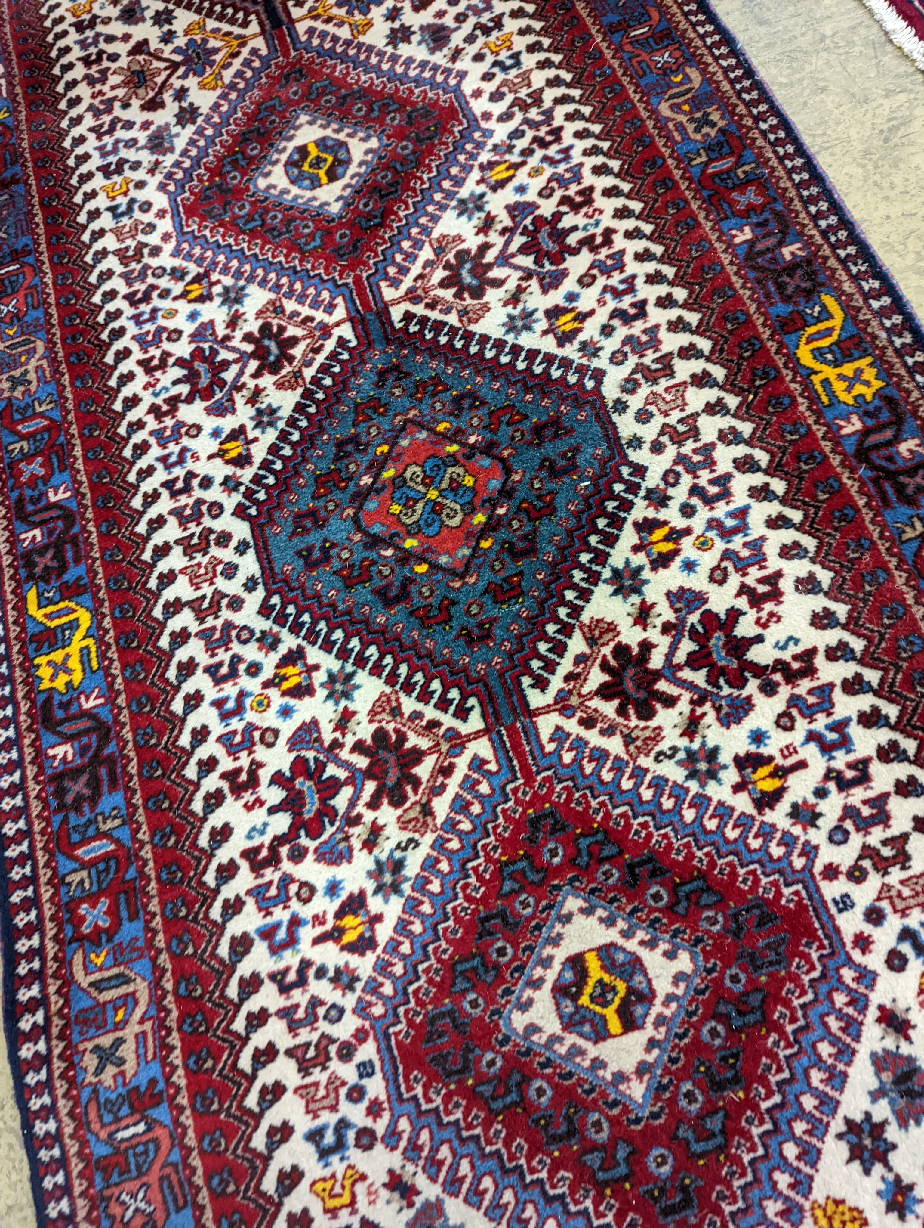 A Turkish runner. 4.8mx0.8m.